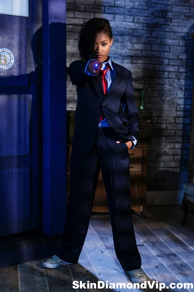 Skin Diamond Dr Who Porn Parody #72571773