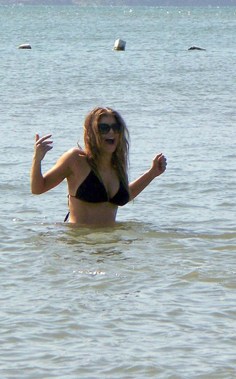 Stacy Fergie Ferguson exposing sexy body and hot ass in thong on beach #75308740