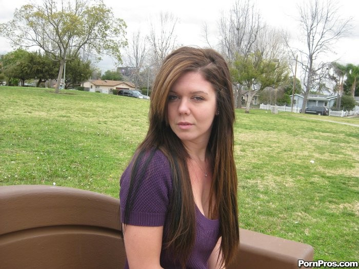 Austyn summers recibe una corrida sorprendida
 #75881469