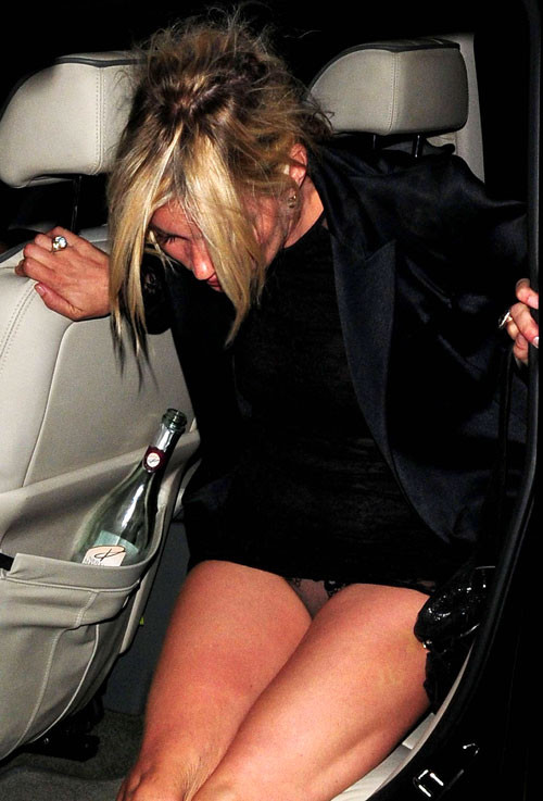 Kate Moss showing her nice tits and upskirt in car paparazzi pictures #75386765