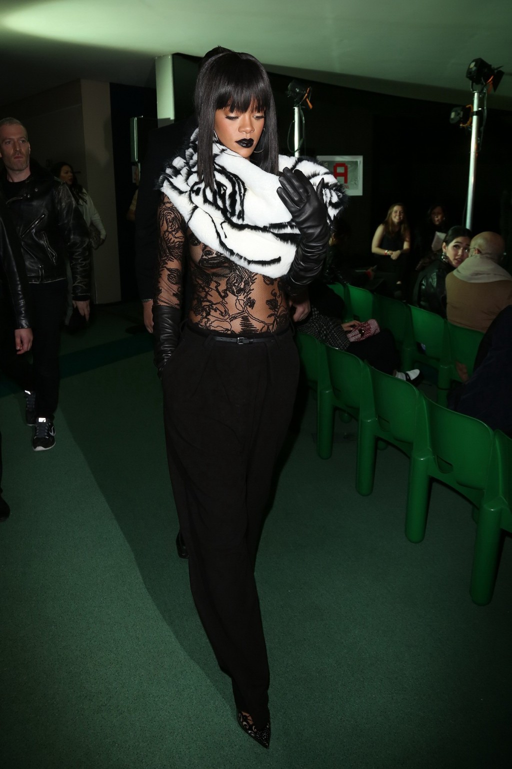 Rihanna braless in einem schwarzen durchsichtigen Top bei der Jean Paul Gaultier Fashion Show in
 #75203144