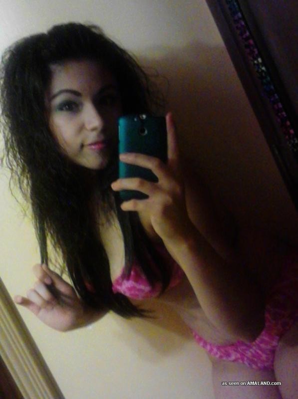 Amateur Mexican babe camwhoring in front of the mirror #77028971