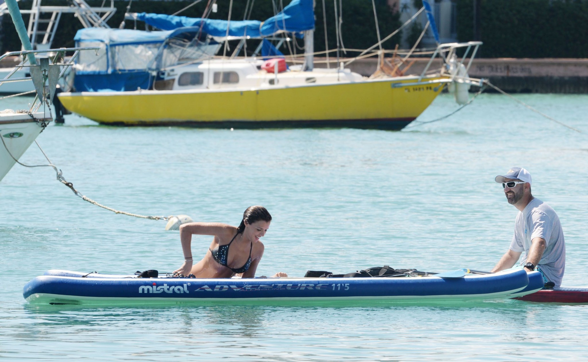 Lucy Mecklenburgh in bikini nero paddleboarding a Miami
 #75202621