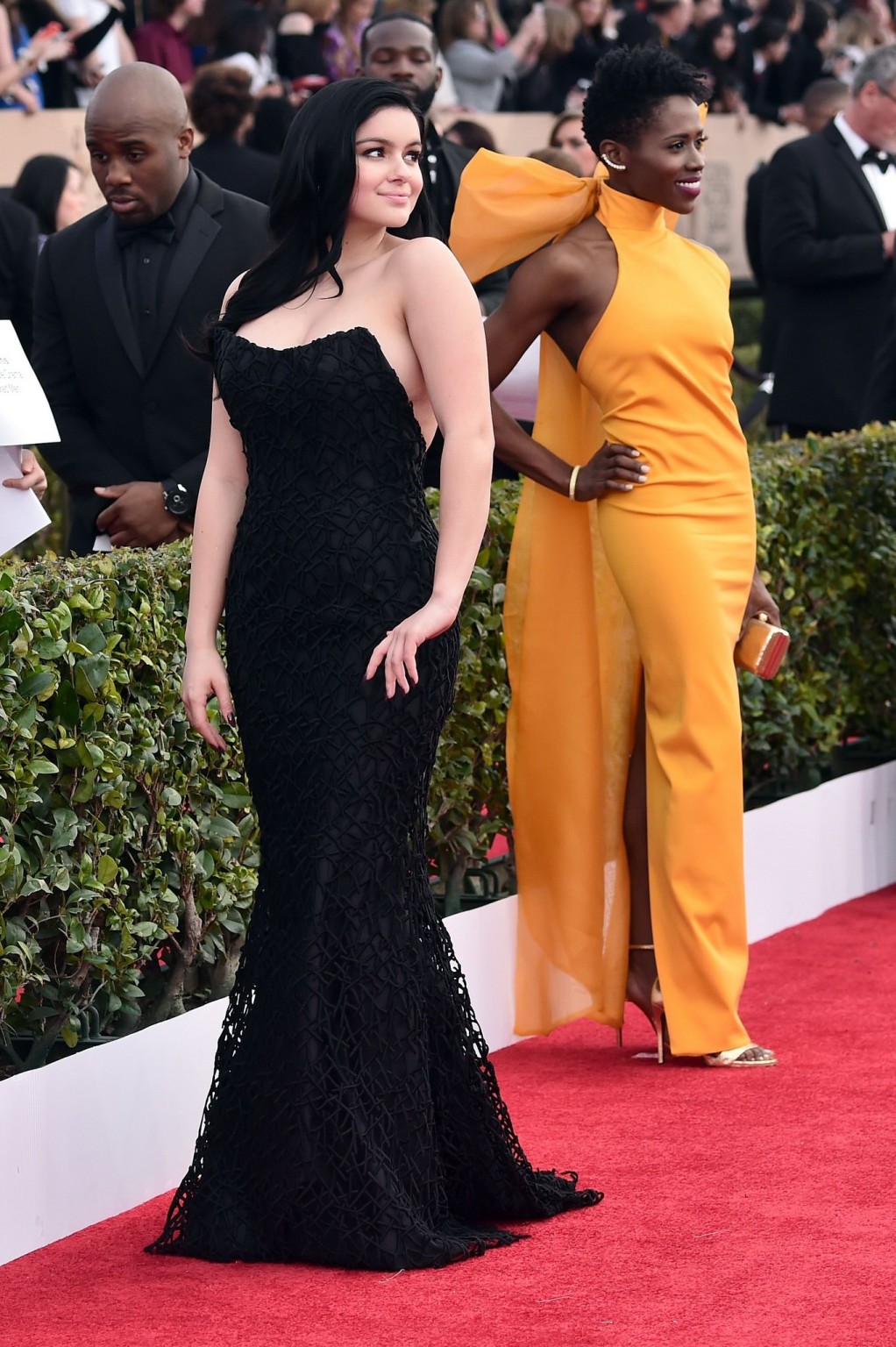 Ariel winter tetona y con el trasero en un vestido ajustado sin tirantes
 #75146782