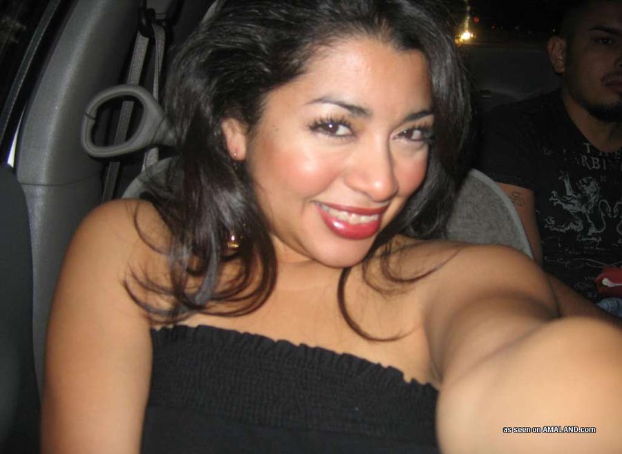 Gorgeous latina with big tits
 #75508785
