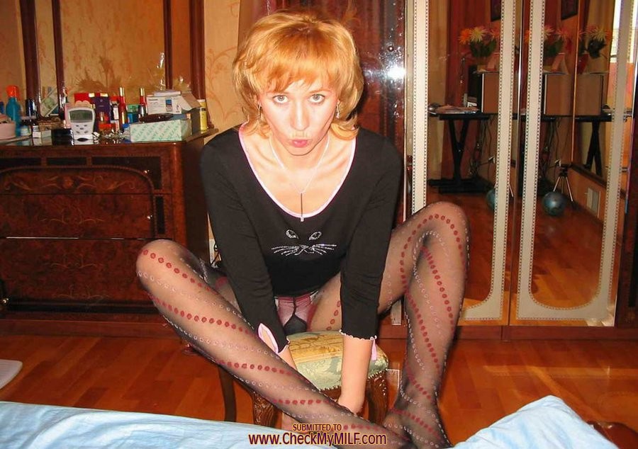 ゴージャスな熟女
 #77582855