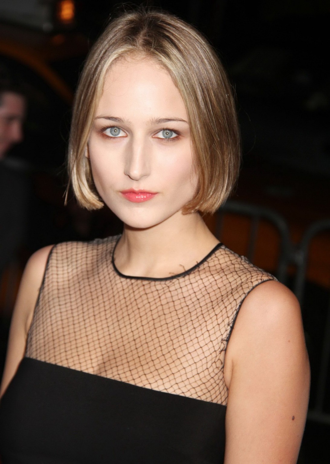 Leelee Sobieski looking very hot in little black dress at 'Love  Other Drugs' sc #75326824