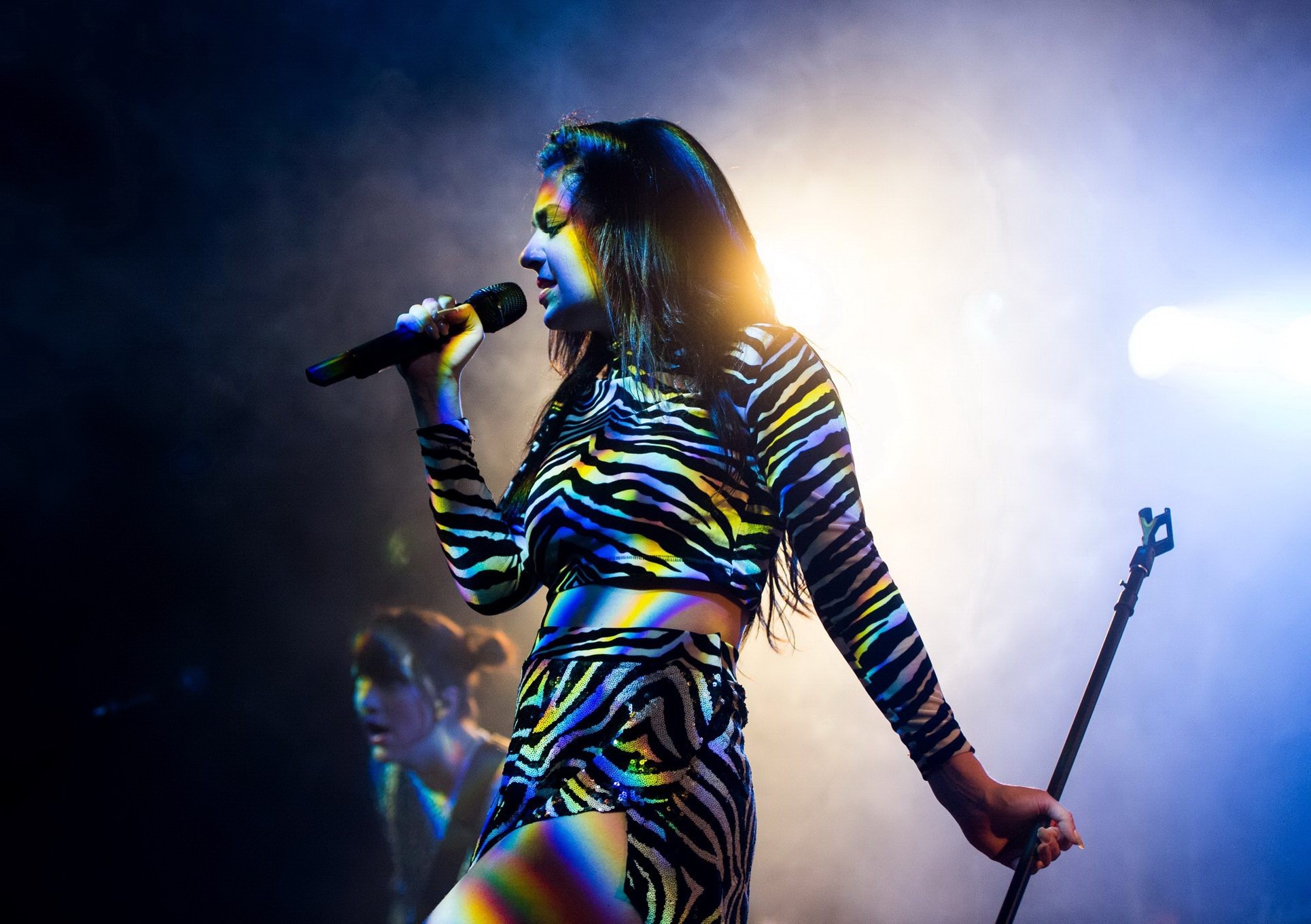 Charli XCX upskirt at the Spotify Opening Gig in London #75169049