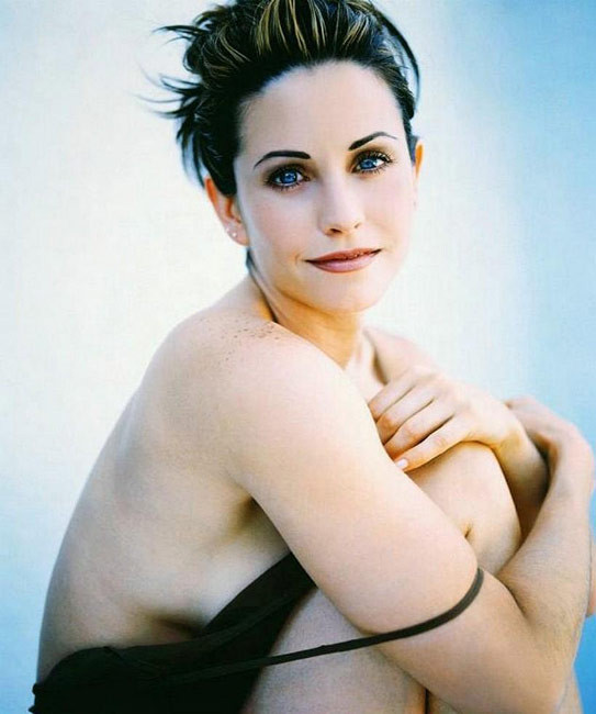 Pretty brunette Courteney Cox showing her perfect sexy body #75429575