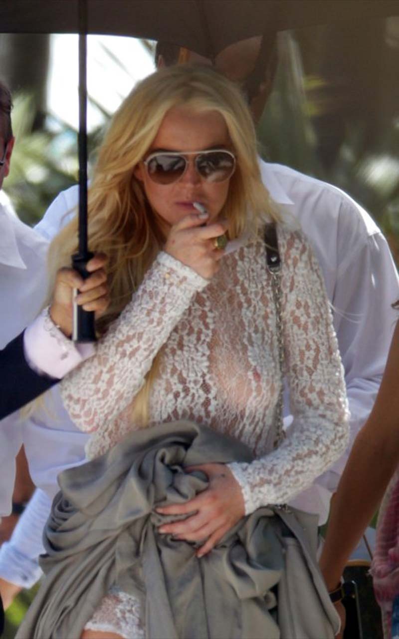 Lindsay Lohan very sexy and hot boob slip and upskirt paparazzi photos #70315491