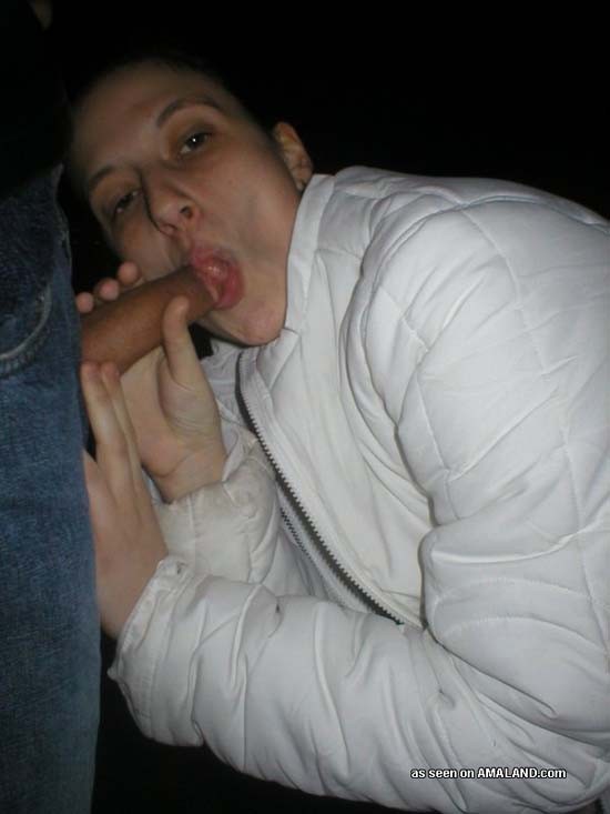 Chupando una polla
 #68172702