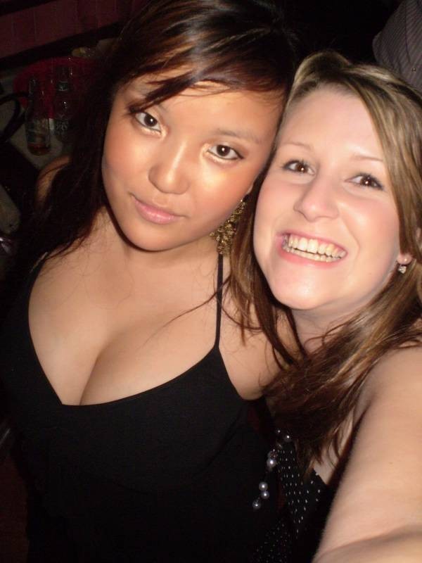 Wild chinese chicks doing a striptease #68276576