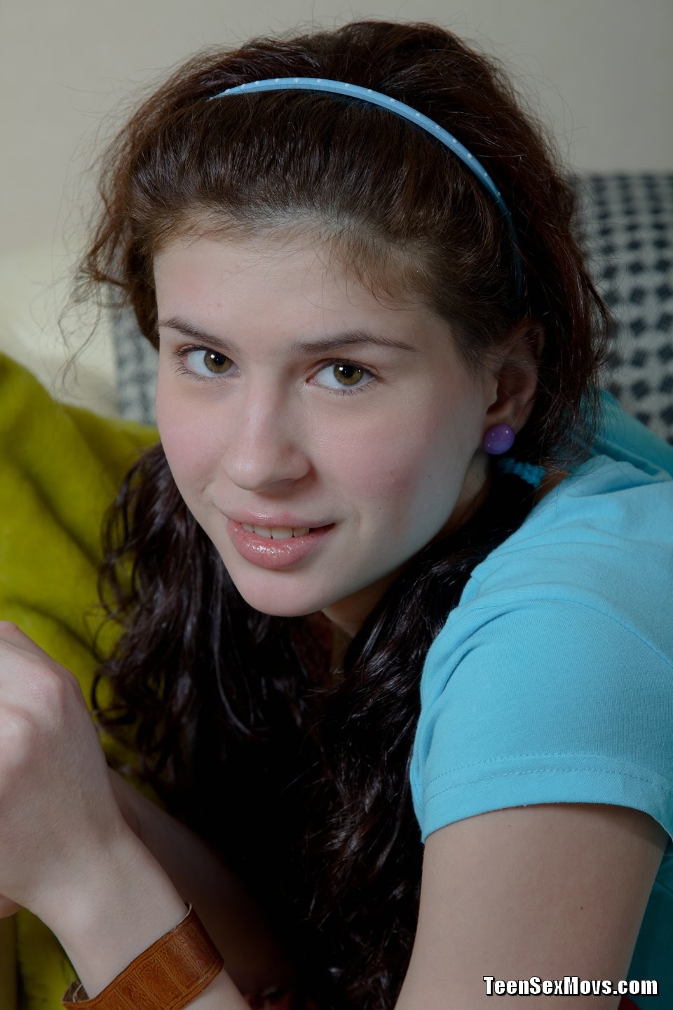 Después de follar como una loca, te mostrará la corrida caliente que gotea de ella 
 #68042396