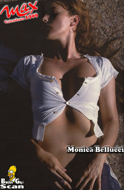 La actriz italiana monica bellucci mostrando su perfecto cuerpo desnudo
 #75428935