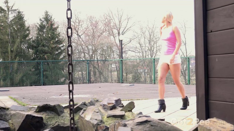 Gorgeous blonde sprays her piss outside #67127431
