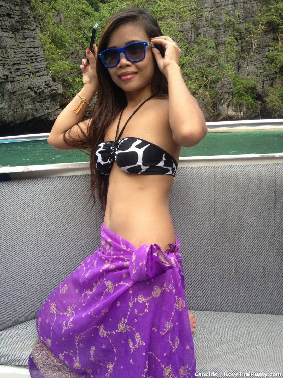 Hot thai teen prostituta scopata bareback senza preservativo sesso turistico frange asian babe
 #67939061
