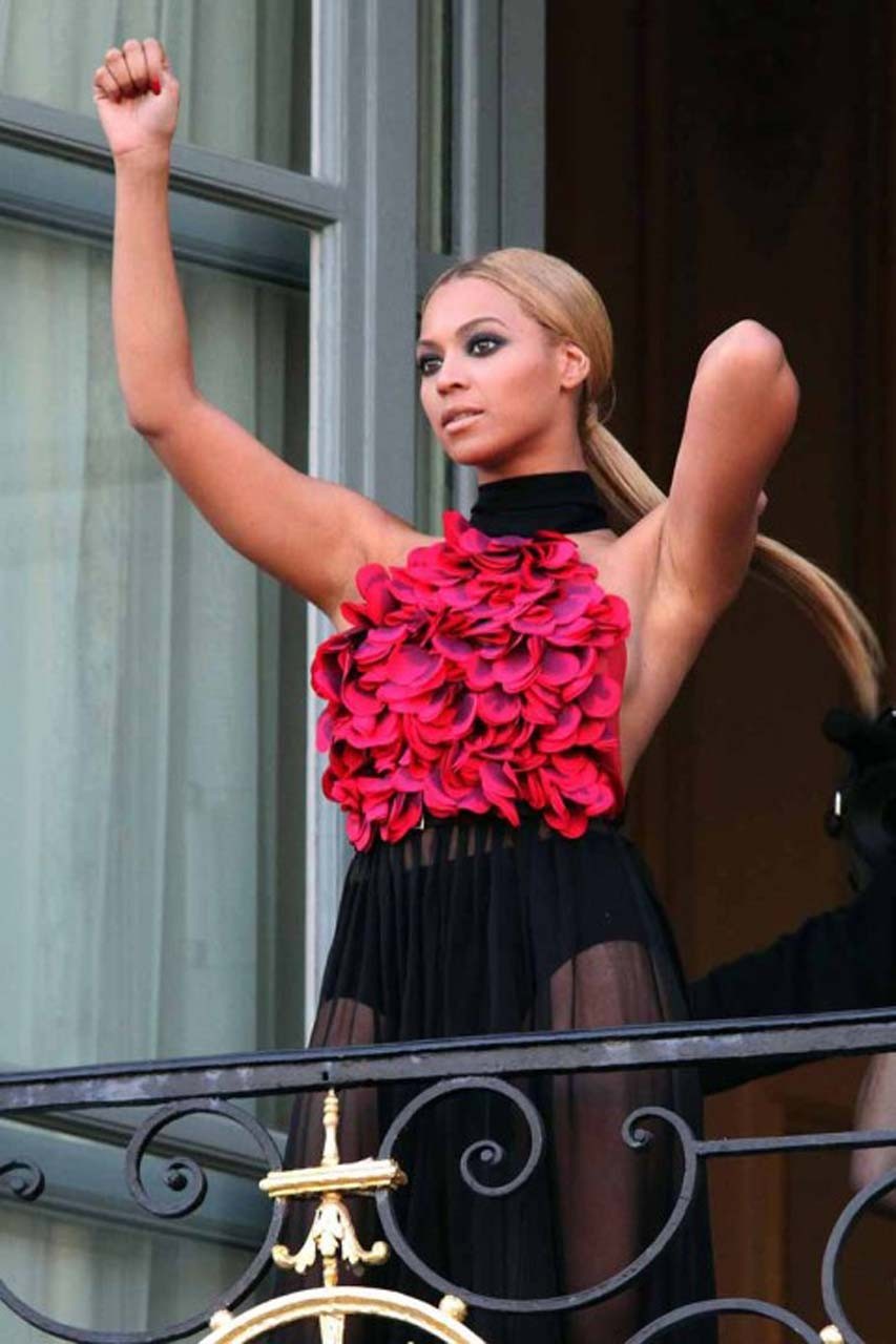 Beyonce Knowles sexy see thru and side boob paparazzi photos #75306706