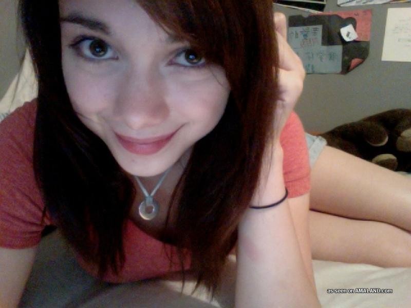 Webcam cutie muestra su impresionante cuerpo adolescente
 #75694088