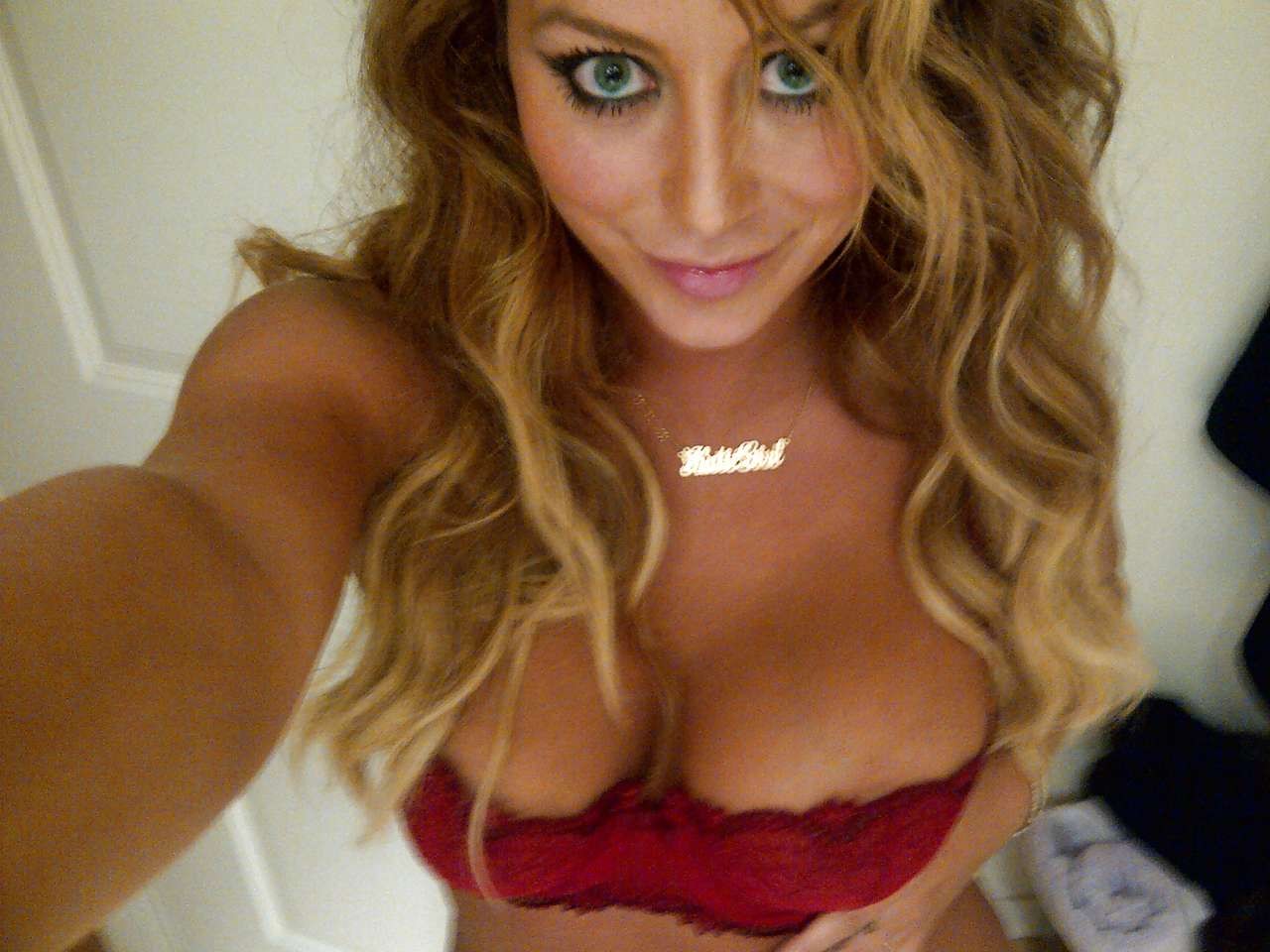 Aubrey O'Day posing in various bikinis and topless selfshoot for Twitter #75295160