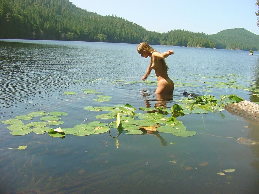 Increíbles fotos nudistas
 #72311910