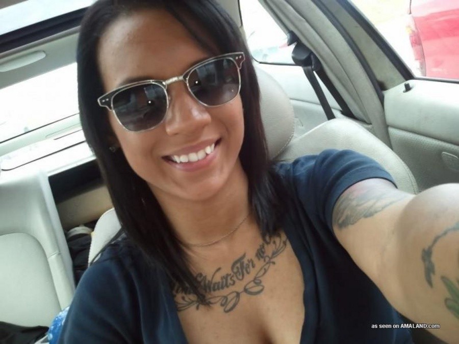 Galería de una chica entintada y perforada camwhoring
 #67593013