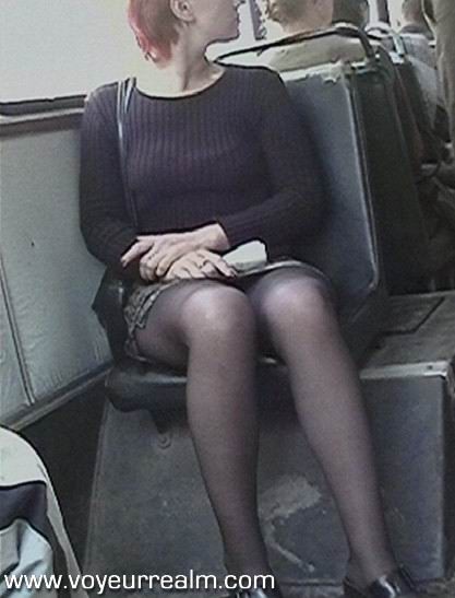 Fotos voyeur ocultas en minifalda tomadas en el autobús
 #67466800