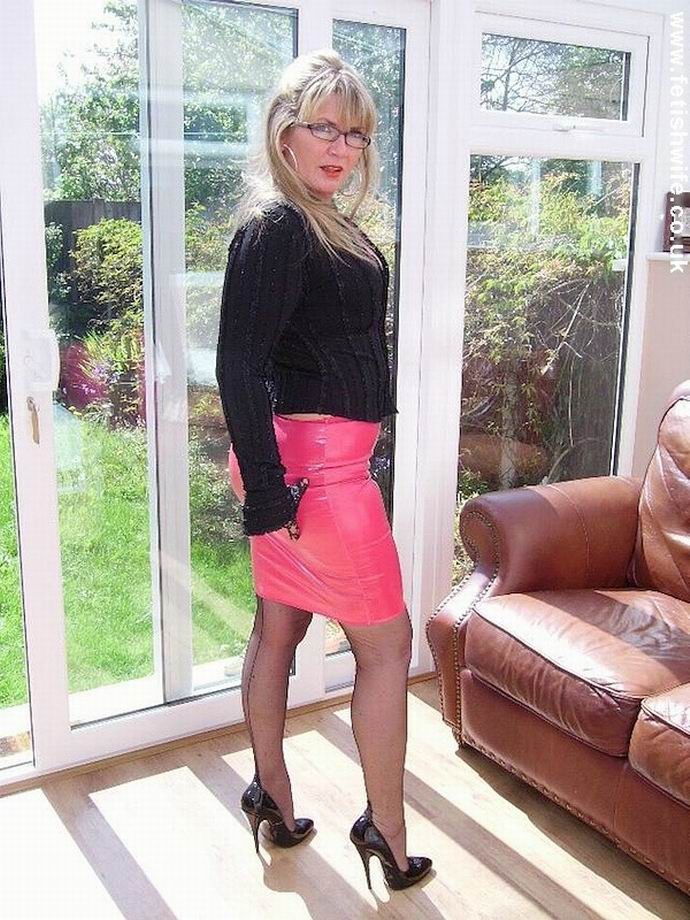 Fetish wife posing in stockings #76562199