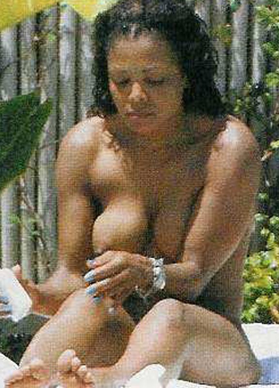 Celebrity Janet Jackson showing her hot boobs for paparazzi #75401196