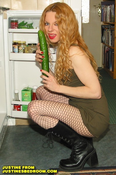 Bored housewife fucks herself with a huge cucumber #76365840