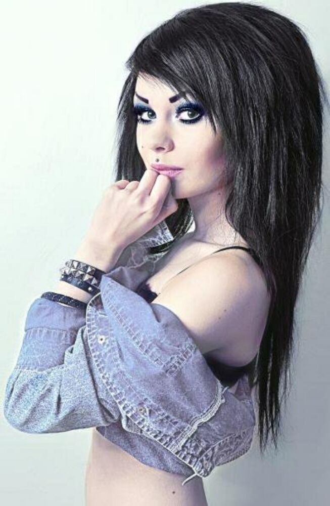 Emo gfs posing and self-shot gallery 9
 #68002356