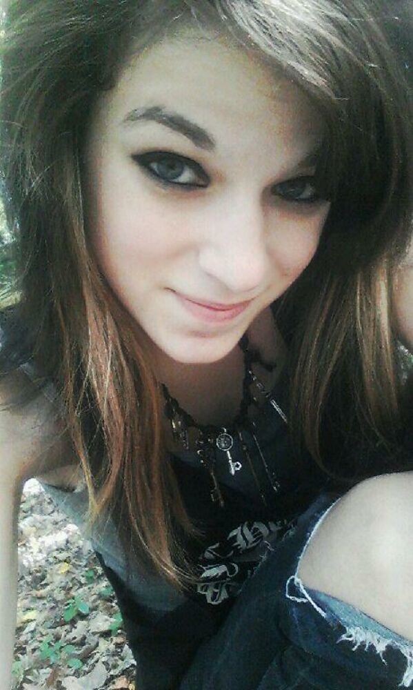 Emo gfs posing and selfshot gallery 9 #68002402