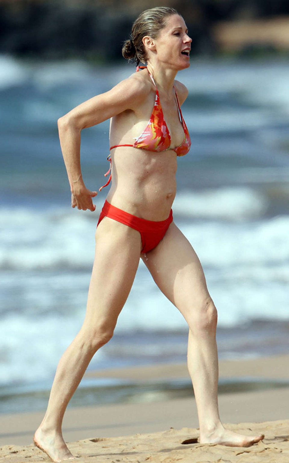 Julie Bowen tits slip and posing nude and in bikini on beach #75356986