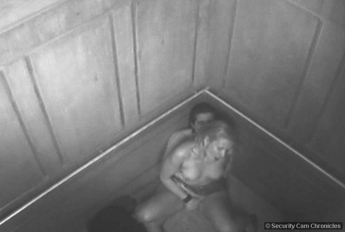 Horny couple caught in action by hidden elevator cam #79370462