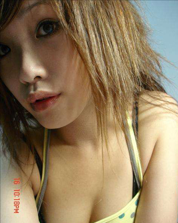 甘いアジアのおっぱい
 #69901998