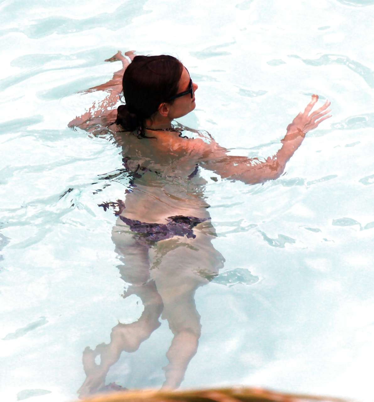 Katie Holmes looking very sexy in bikini on pool paparazzi pictures #75295735