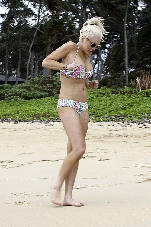 Lindsay Lohan exposing sexy body and hot ass in colorful bikini on beach #75279231