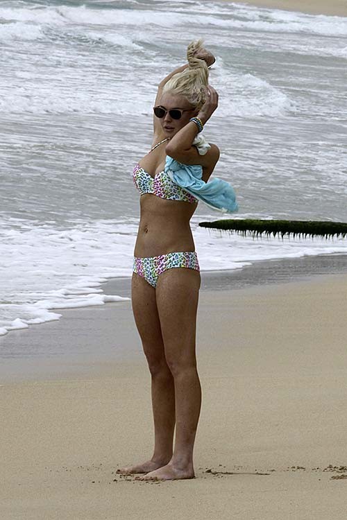 Lindsay Lohan exposing sexy body and hot ass in colorful bikini on beach #75279242