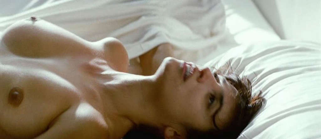 Penelope Cruz exposing sexy body and huge nude boobs #75350075