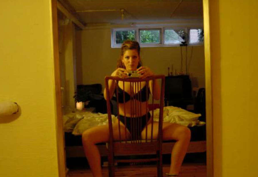 Nette Sammlung von einer wunderschönen Milf's freche selfpics
 #75461861