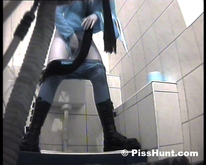 Yummy gushing pussies shot on toilet spy cam #78691798