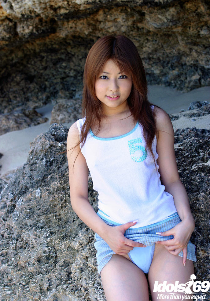 Japanese av teen idol Miyu Sygiura on beach #69886639