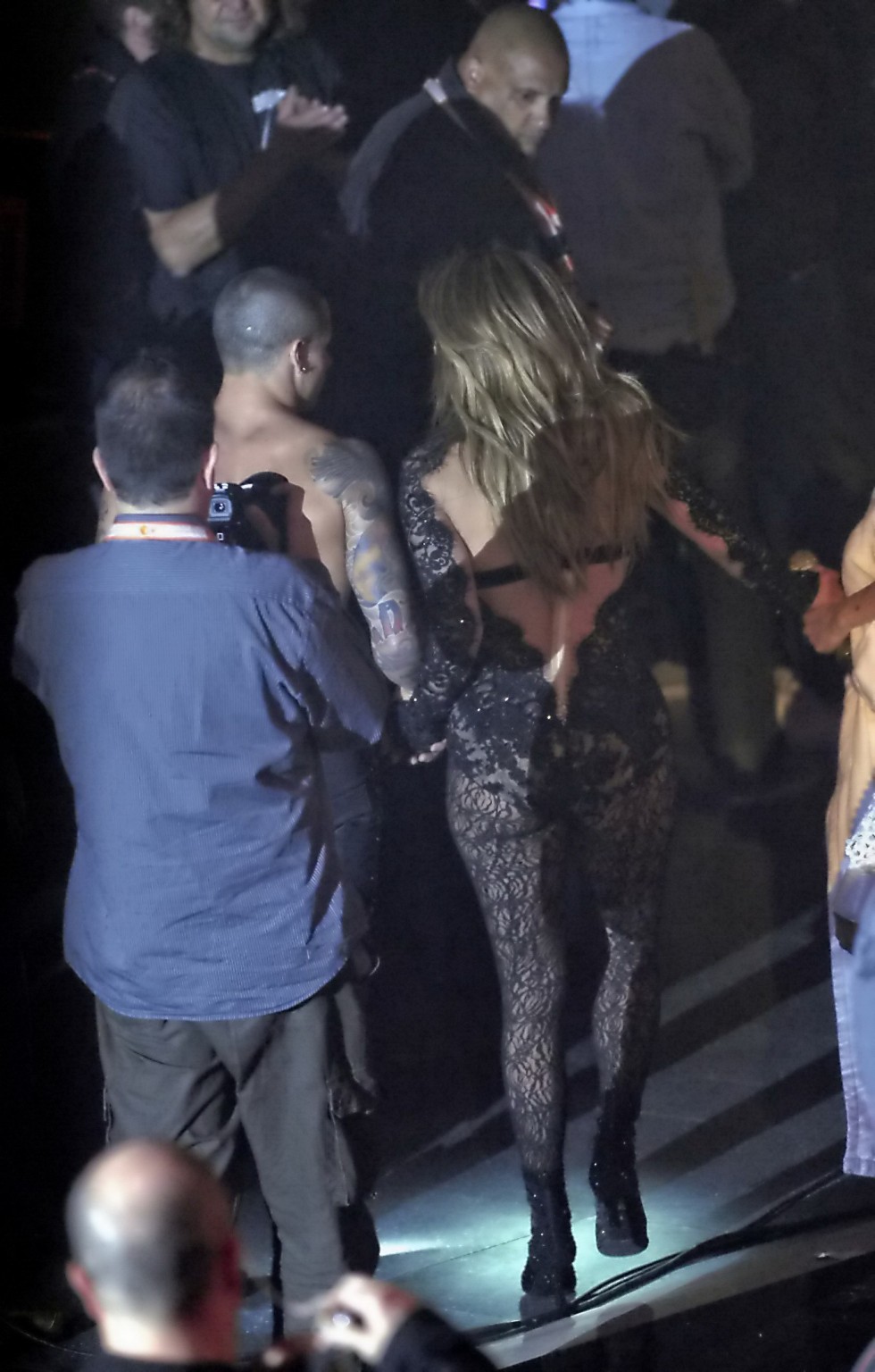 Jennifer lopez see-through fino alla biancheria intima al concerto e show televisivo a dusseldorf
 #75251154