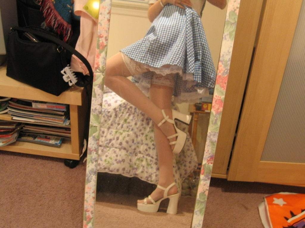 Random pics of wasted teens stripping their clothes off #76397838