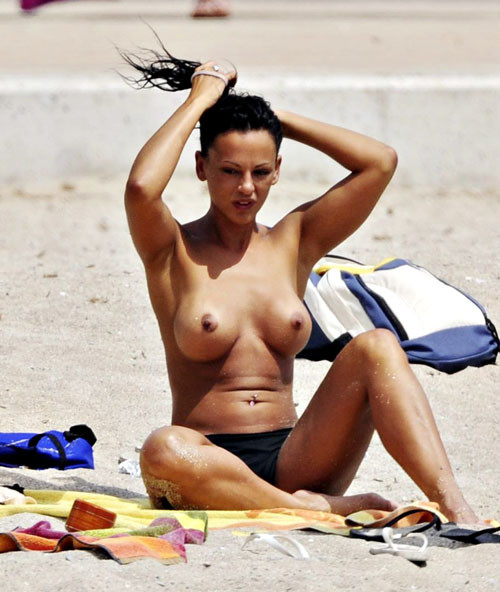 Nereida Gallardo showing her nice big tits on beach to paparazzi #75416241