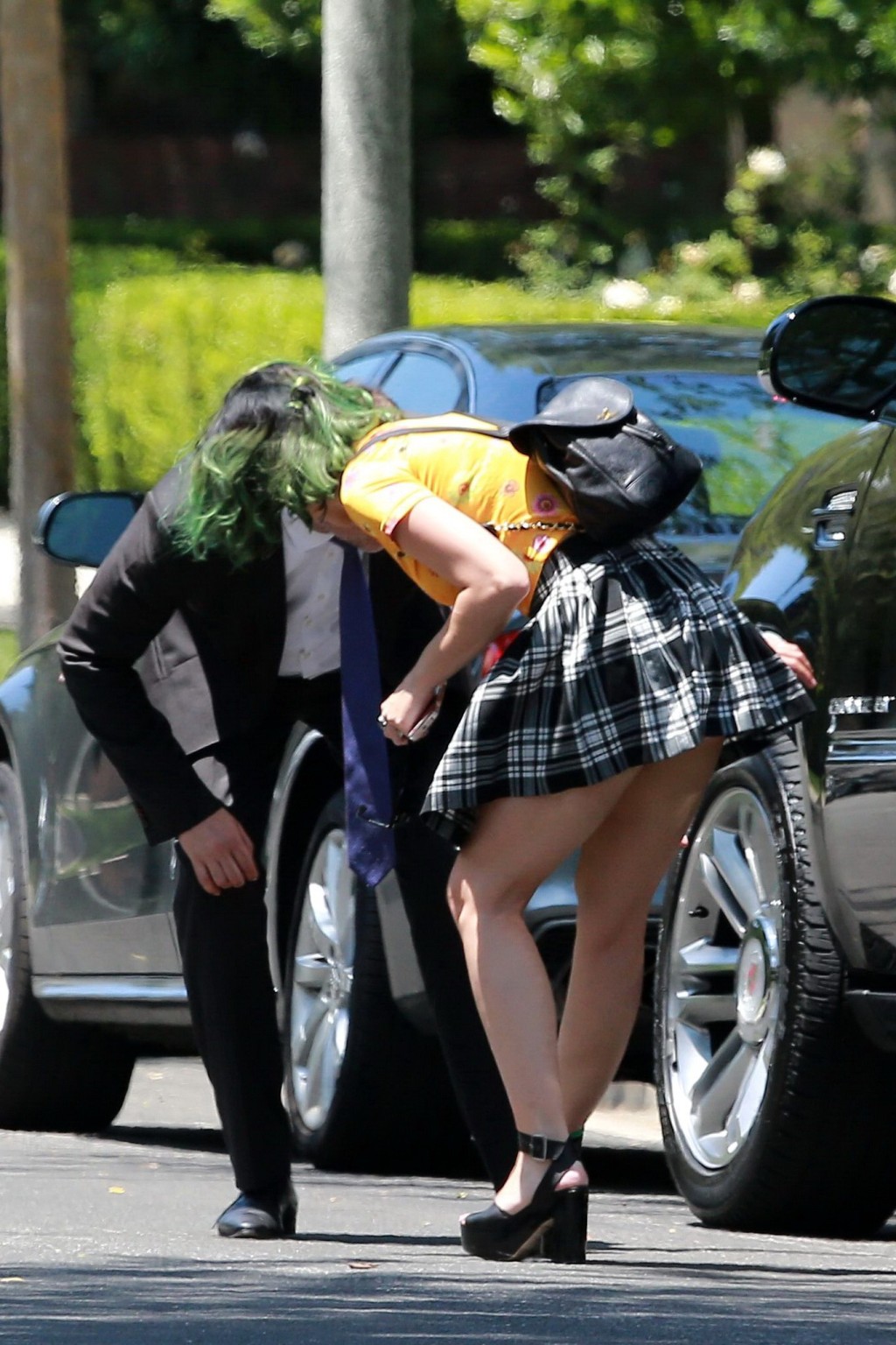 Katy perry upskirt fuori in beverly hills
 #75193955