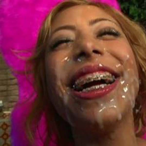 Real amateur novias tomando cum faciales
 #75854168