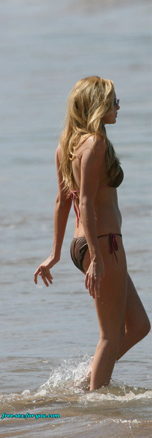 Nadine Coyle upskirt and bikini posing on beach paparazzi pix #75433572