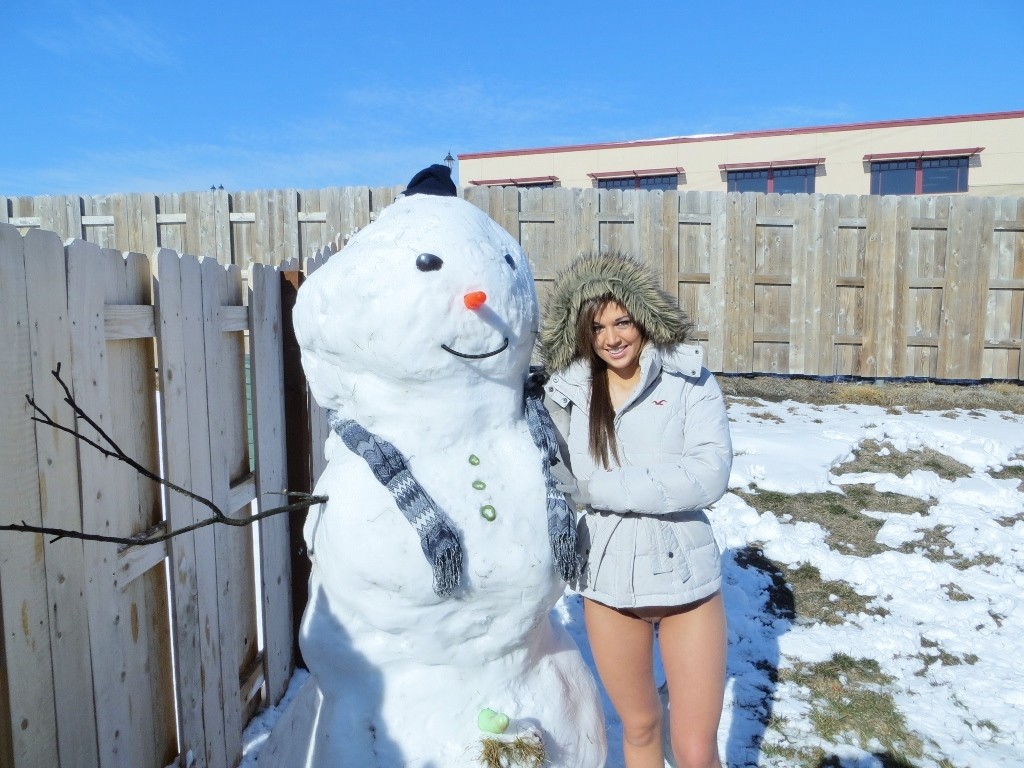 Amateur midwest teen sucks a snowman outside #67422009