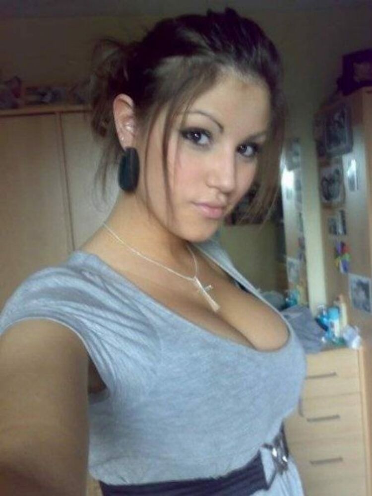 Busty Gfs Exposing thier big tits gallery 18 #68272691