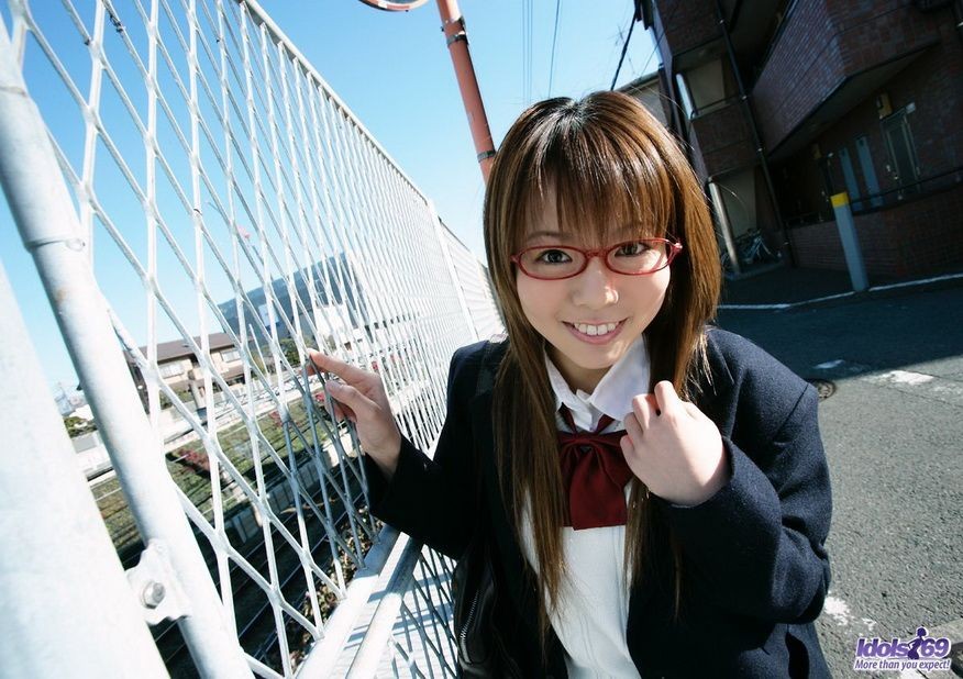 Japan schoolgirl Yume Kimino showin tits and pussy #69784196